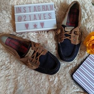 Tan/Brown Sperry's size 5